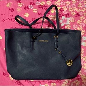 Used Large Michael Kors Tote w/ Laptop Slot